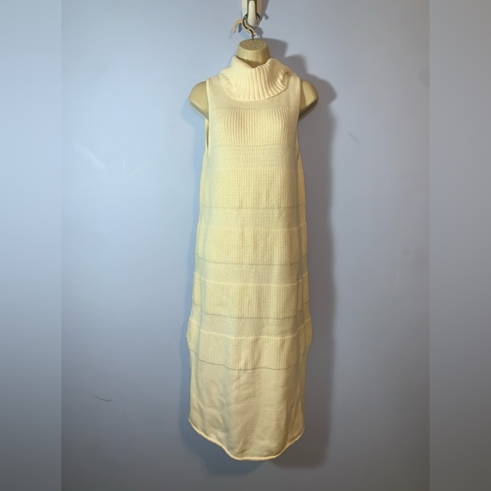 Moth Anthro Cream off white Sleeveless turtle neck Knit Dress size medium midi - Picture 2 of 6
